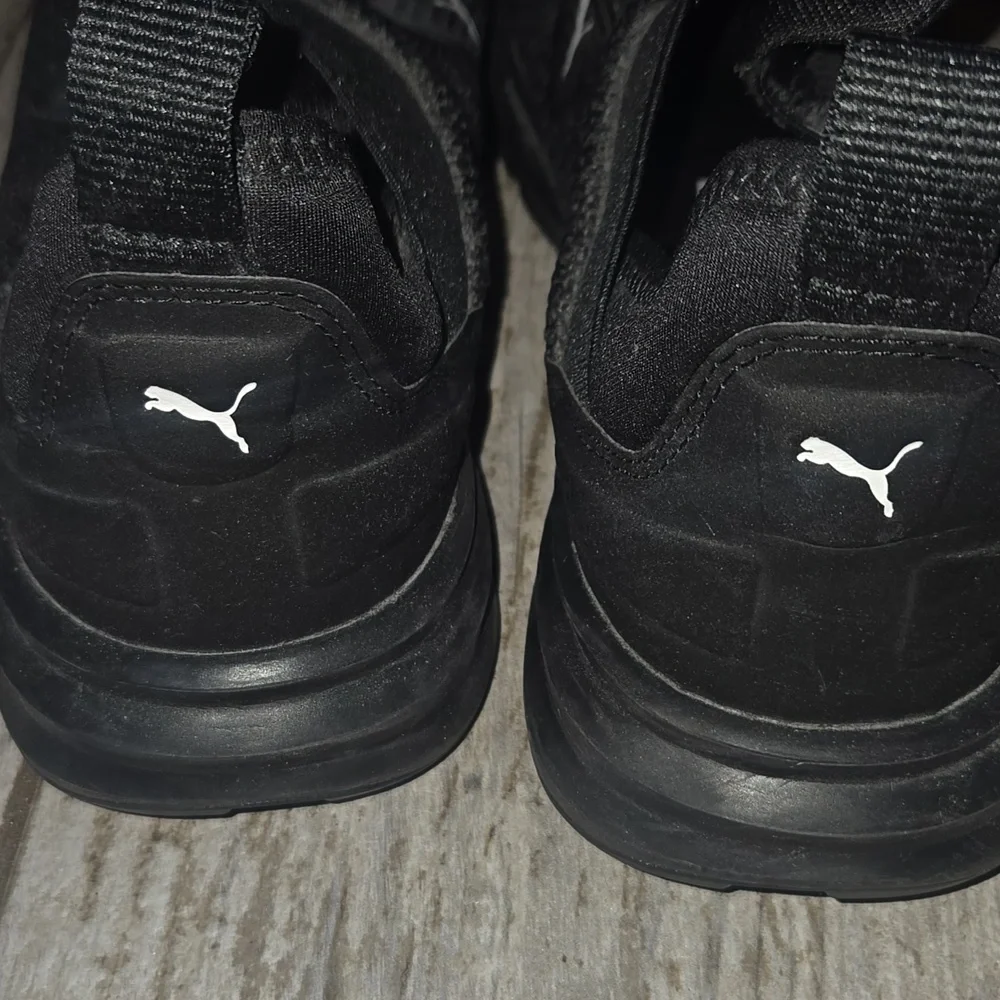 Puma Men's Black Athletic Sneakers - Picture 4 of 6